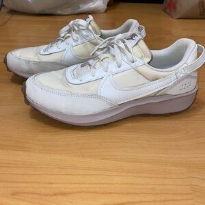 Women’s Nike Waffle Debut Off White w/ Smokey Mauve Sneakers Size 8